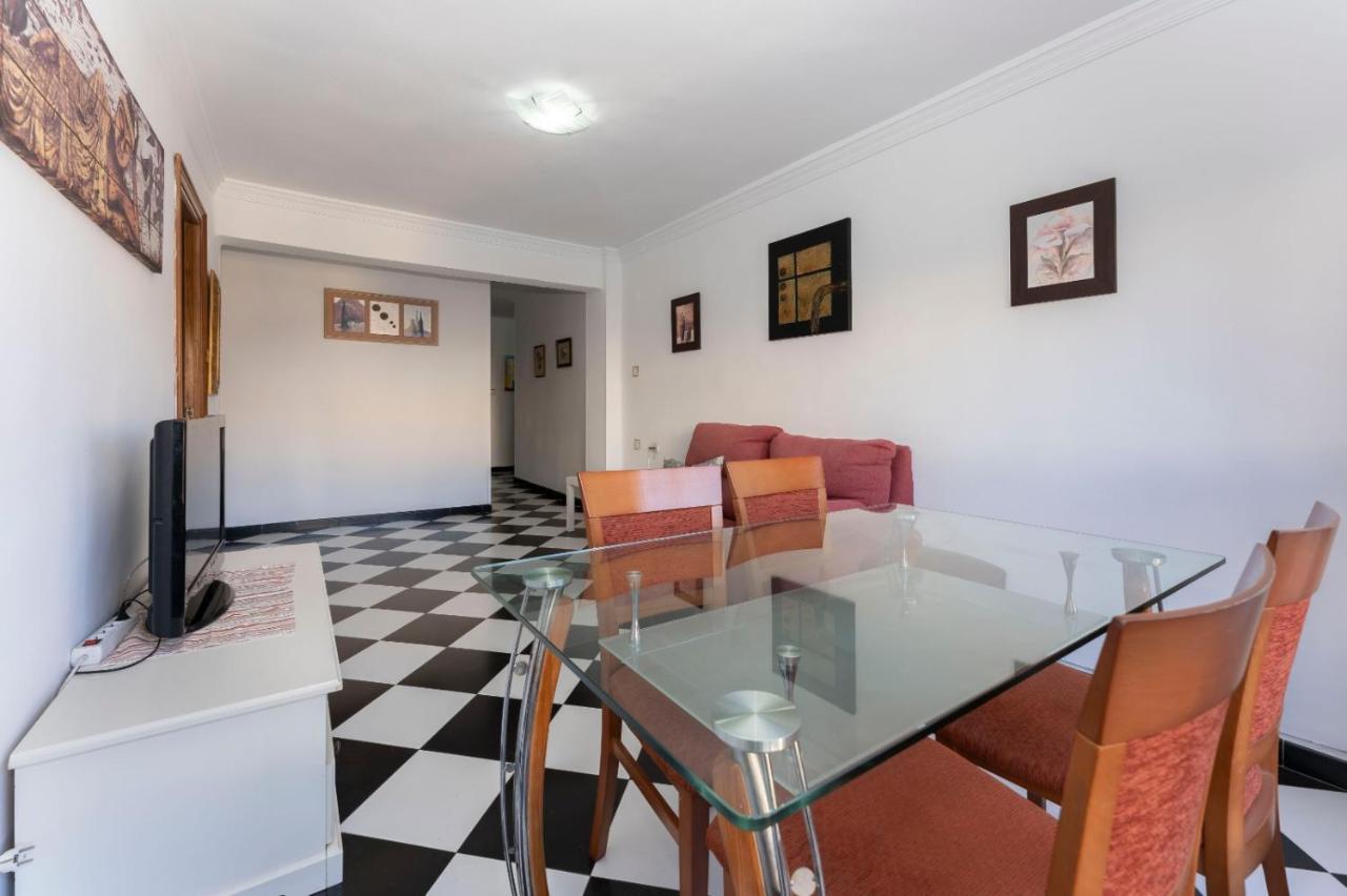 Malaga Downtown And Beach Apartment Kültér fotó