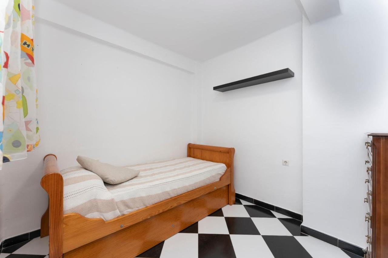 Malaga Downtown And Beach Apartment Kültér fotó